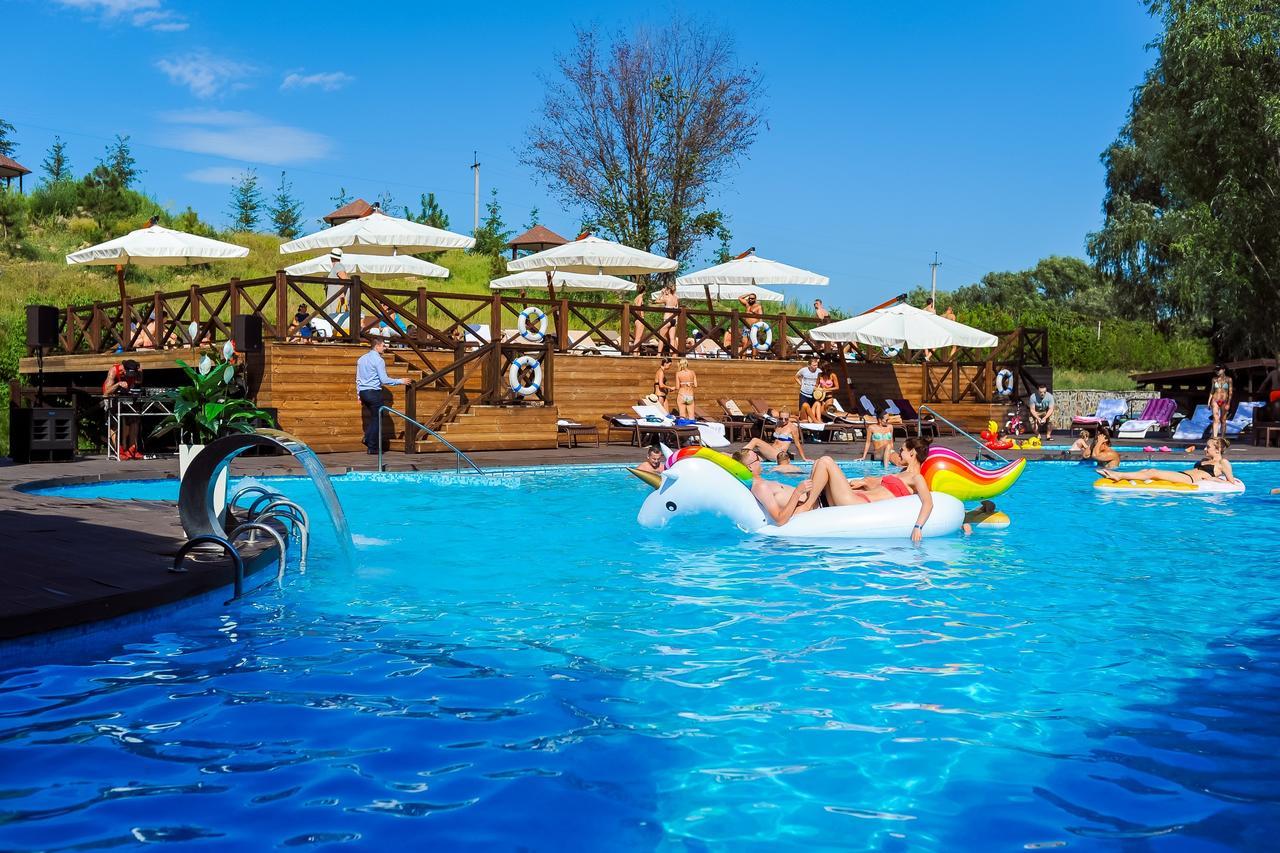 Equides Club Hotel Lesniki Luaran gambar